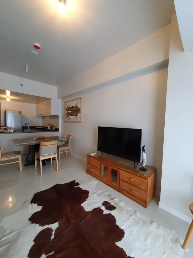 Fully Furnished 2 Bedroom at Mandani Bay For Rent - Secondary Image