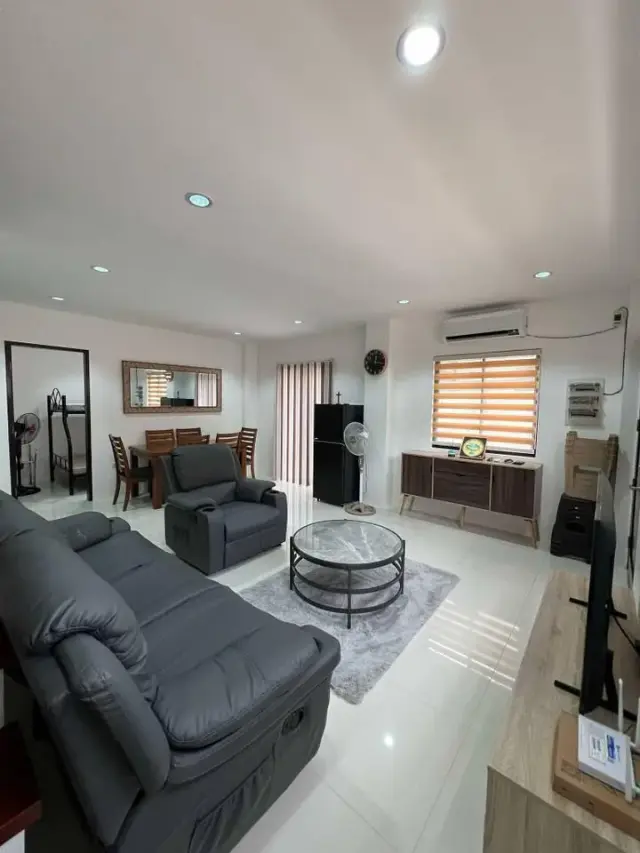 Duplex House for RENT in Minglanilla Highlands, Minglanilla Cebu - Secondary Image
