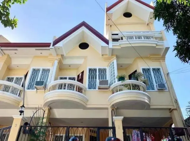 4BR Townhouse for RENT in Lawaan II, Talisay City, Cebu - Secondary Image