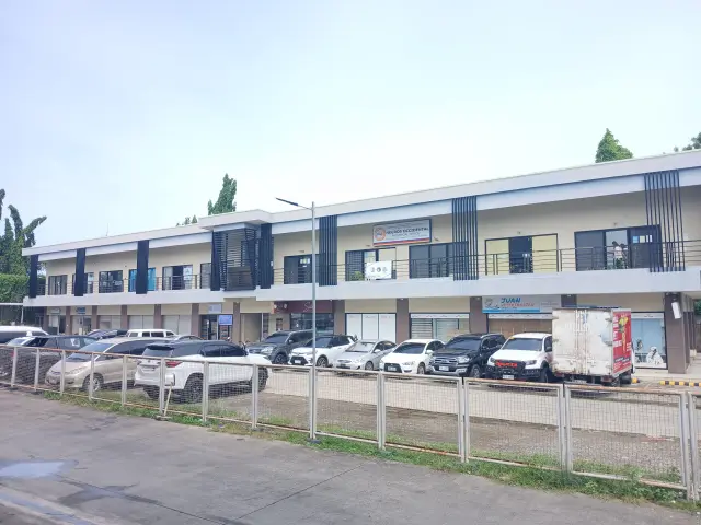 Commercial Space For Rent! - Secondary Image
