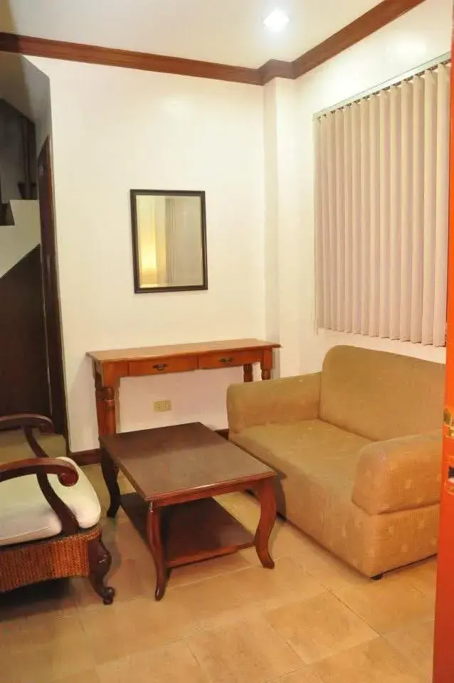 2BR House and Lot in Mabolo - Secondary Image