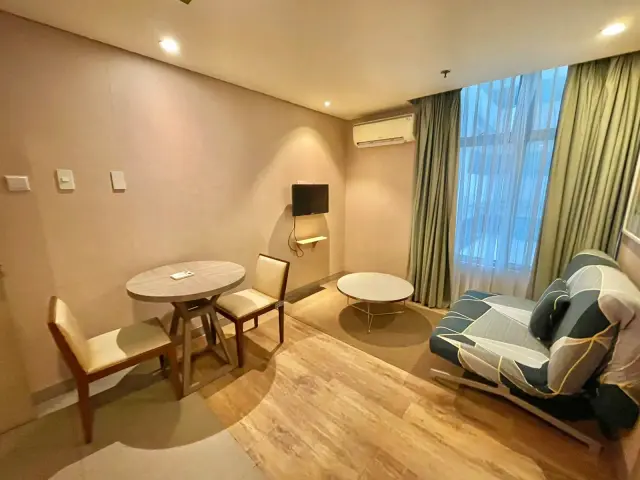 Antel Serenity Suites / Antel SPA Suites 1 Bedroom 18th flr For Rent at Makati near Poblacion by Princess Rose Esposo - Secondary Image