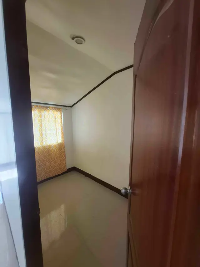 2 storey - Secondary Image