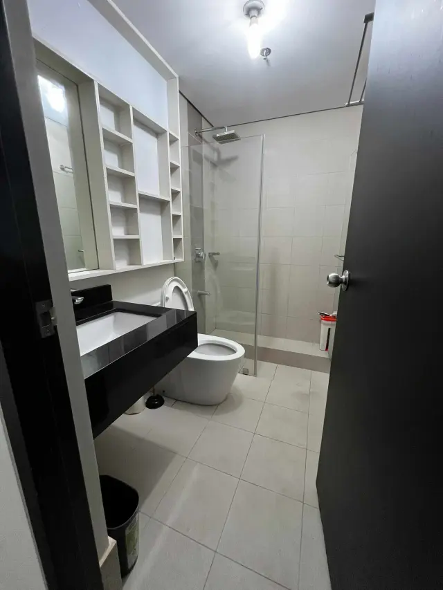 Solinea condominium for rent - Secondary Image
