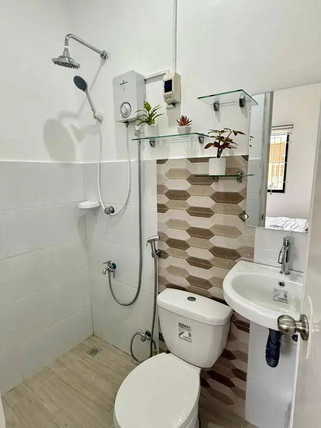HOUSE FOR RENT / accept daily or monthly rental - Secondary Image