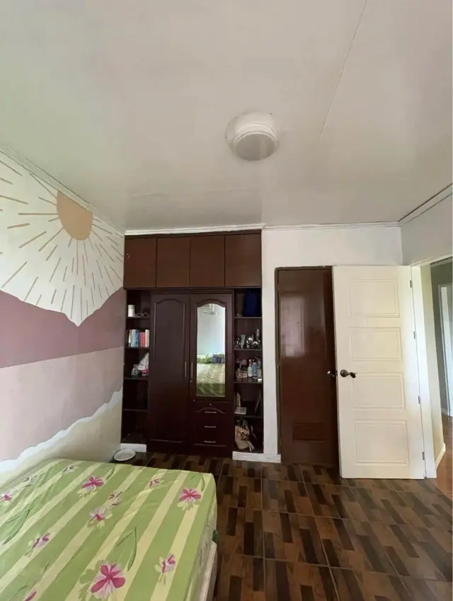 Fonte de versailles for rent - Secondary Image