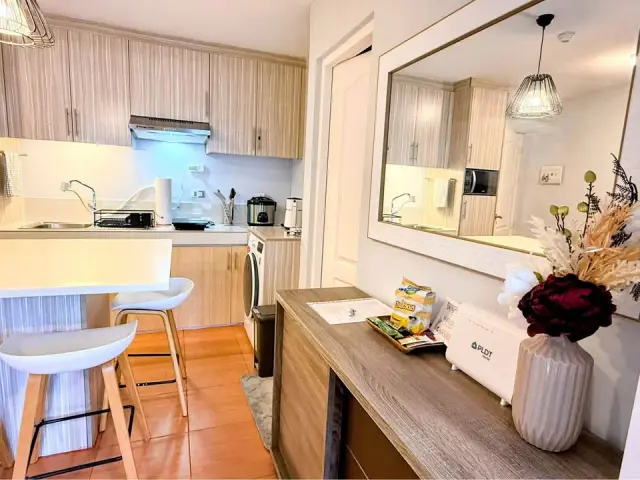 Sanremo Oasis 3BR for RENT Rare Unit with Parking, SRP, Cebu City - Secondary Image