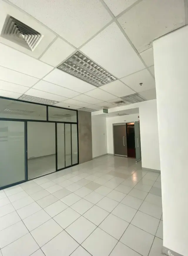 FOR RENT OFFICE IN GLOBE INNOVE - Secondary Image
