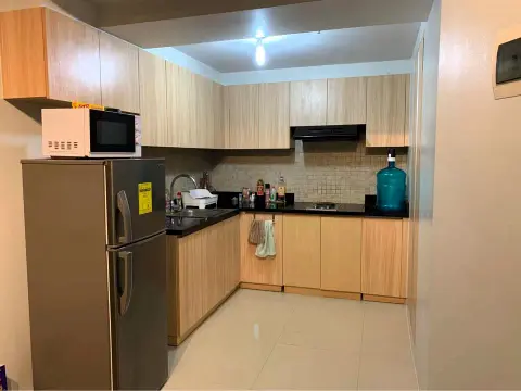 fully-furnished-one-bedroom-condo-for-rent-in-solinea-towera-cebu-city-for-rent