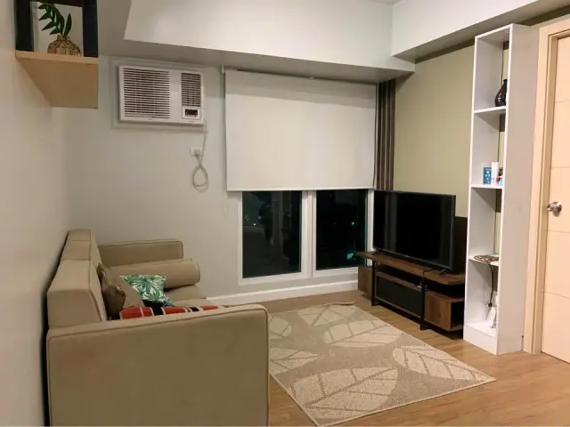 Fully Furnished one Bedroom Condo for Rent in Solinea Towera Cebu City - Secondary Image