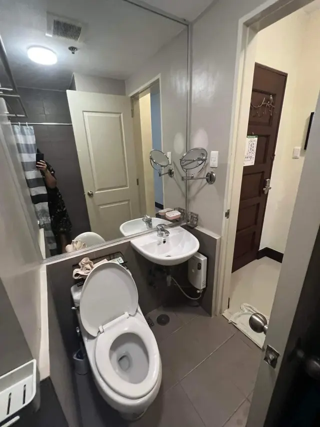 Studio Unit for Rent in Grand Residences - Secondary Image