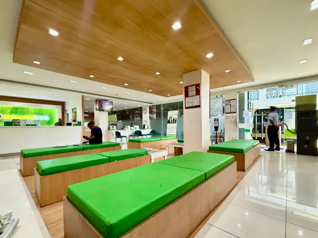 60sqm Office Space for rent in Mandaue City along National Highway - Secondary Image
