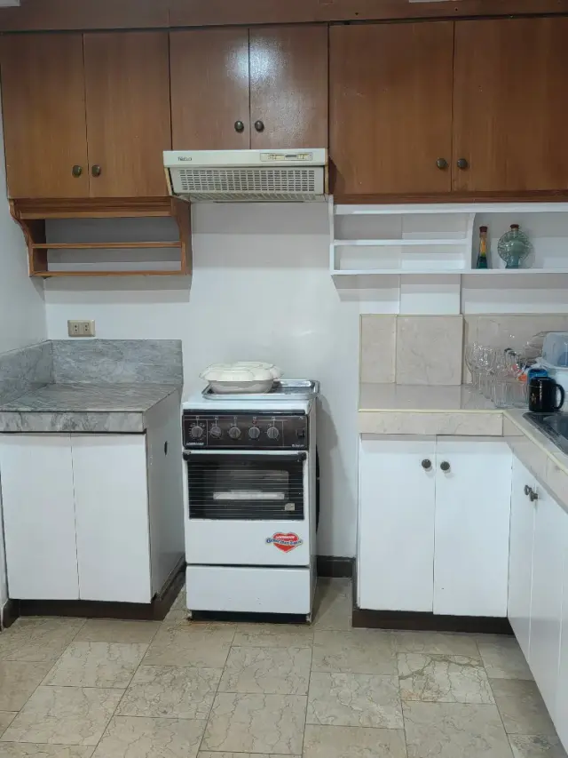 3-bedroom Townhouse in Banawa - Secondary Image