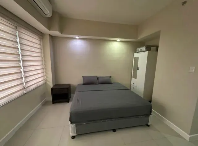 Fully furnished Studio for RENT in Baseline Premier, Cebu City - Secondary Image