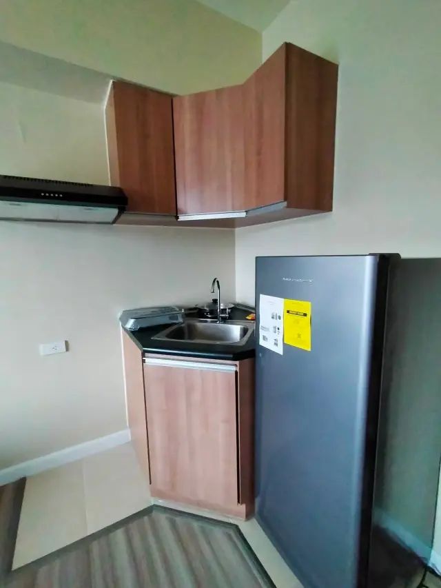 SEMI-FURNISHED STUDIO IN AVIDA RIALA - Secondary Image