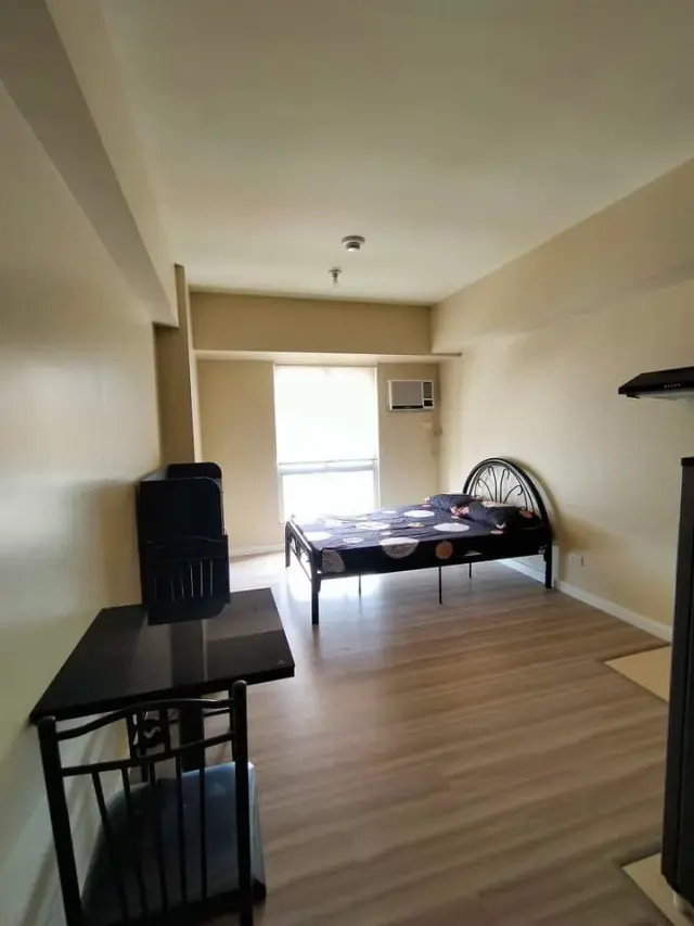 SEMI-FURNISHED STUDIO IN AVIDA RIALA - Secondary Image