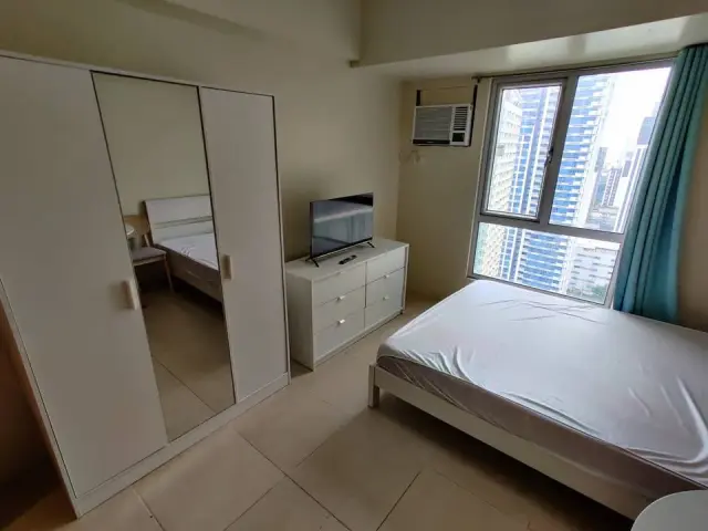 Fully furnished Studio for RENT in Avida Riala, Tower 3, IT Park, Cebu City - Secondary Image