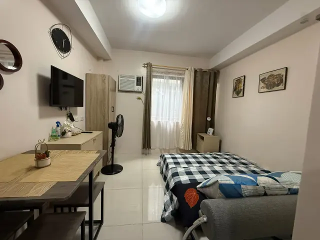 For Rent: Fully furnished Studio Unit @The Persimmon Condominium, Mabolo, Cebu - Secondary Image
