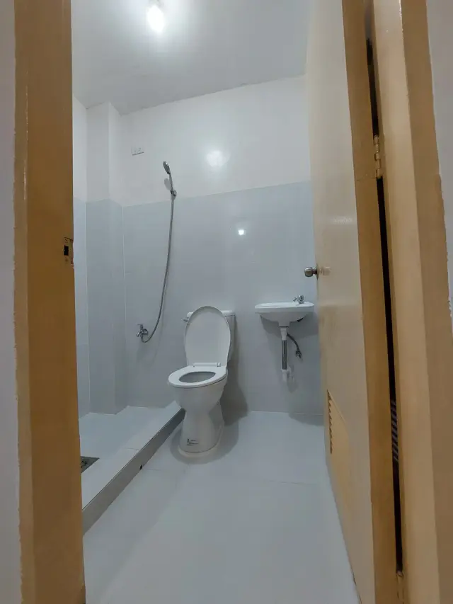 2 bedroom apartment in Lahug Cebu  city - Secondary Image