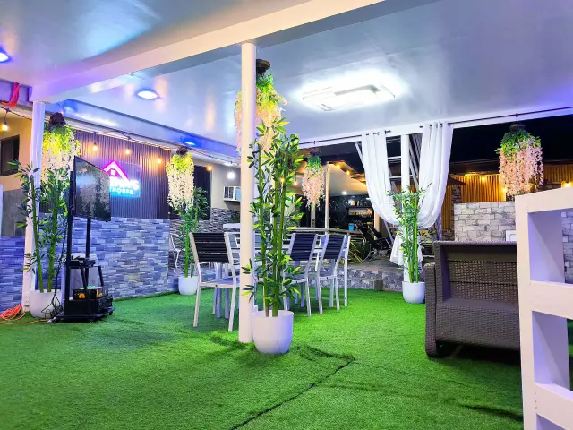 Staycation House with swimming pool - Secondary Image