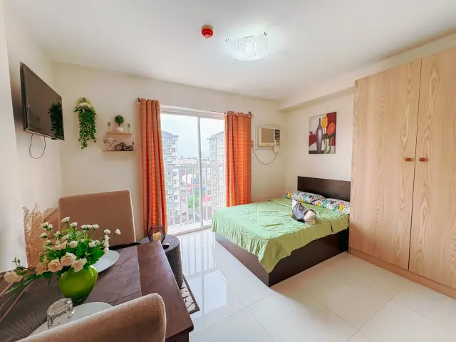 Fully Furnished Studio Unit w/ Balcony - Secondary Image