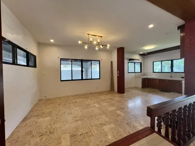 Spacious Bungalow House for RENT in Lahug, Cebu City - Secondary Image