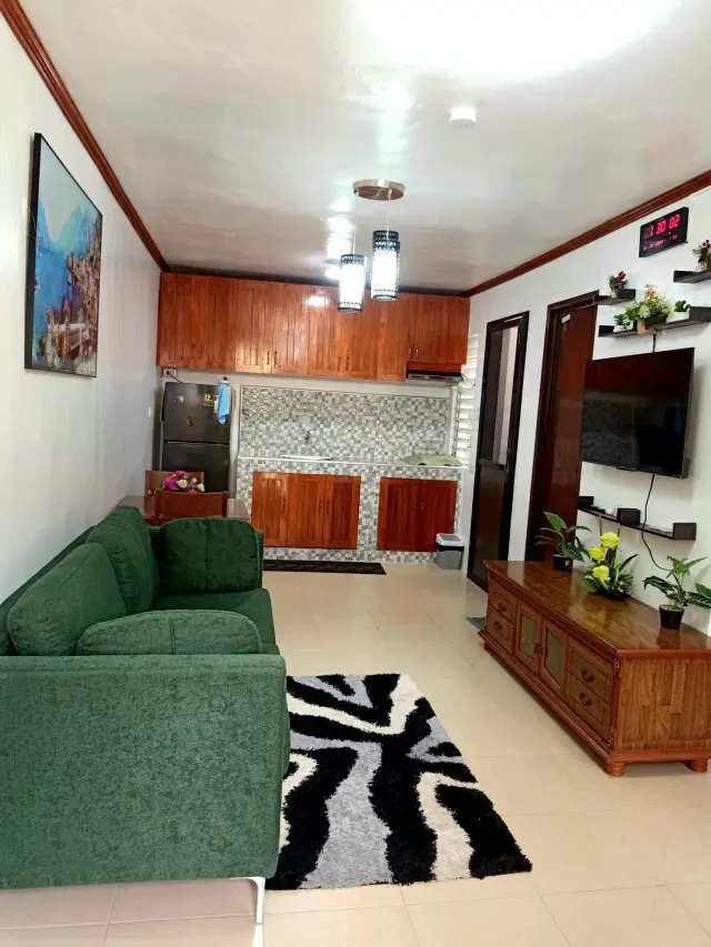 FURNISHED TOWNHOUSE IN SUDTUNGGAN FOR RENT - Secondary Image