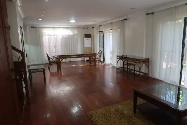 For Rent Exclusive 2-Storey House in Banilad - Secondary Image