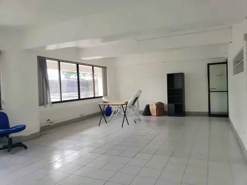 for-rent-office-space-on-the-2nd-floor-in-gorordo-avenue-for-rent