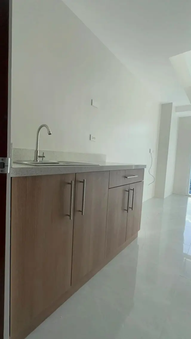Mivela Studio Unit - Secondary Image