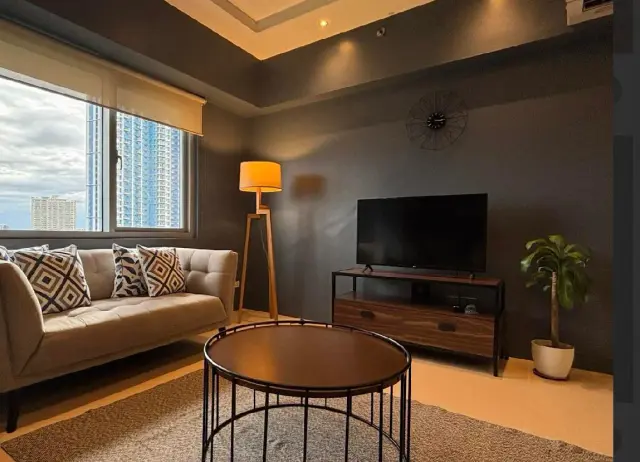 Elegant 2 Bedroom Unit in The Infinity BGC - Secondary Image