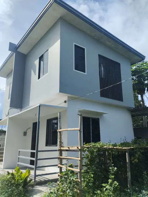 2-storey-2-door-apartment-1-for-rent
