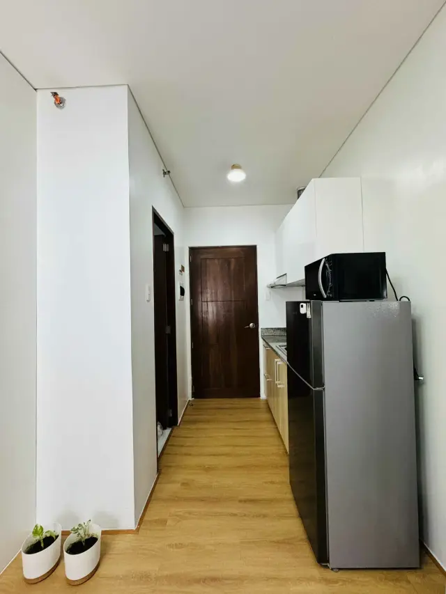 BRIGHT & COZY STUDIO UNIT FOR RENT! - Secondary Image