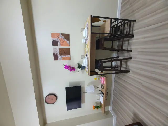 COZY HOME IN IT PARK - Secondary Image