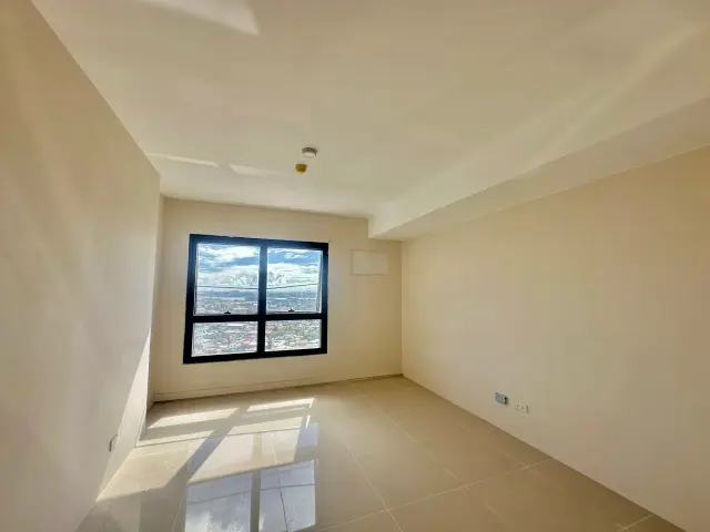 NEWLY TURNOVER FINISHED UNIT 22.75SQM FOR RENT IN J TOWER - Secondary Image