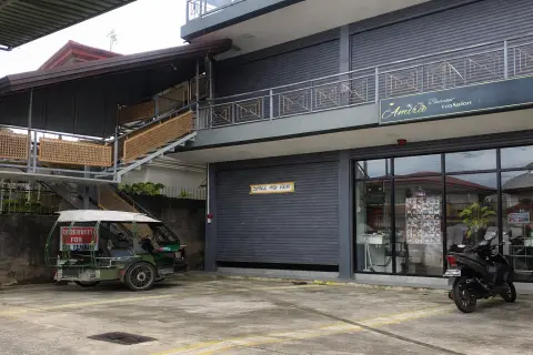 togores-manor-1-for-rent