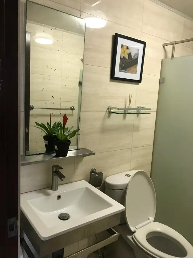 1BR with Parking for Rent in Avalon Cebu Business Park - Secondary Image
