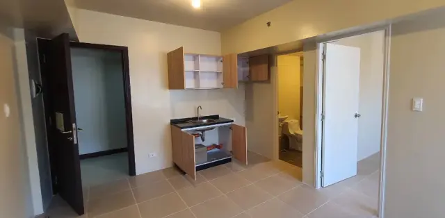 Avida Turf in BGC, Taguig For Rent - Secondary Image