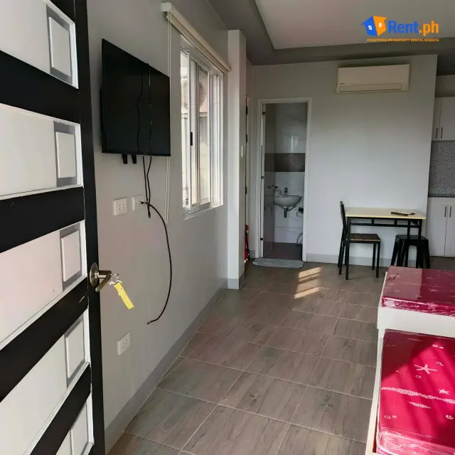 Modern Studio Apartment For Rent in Tagbilaran City with Balcony - Secondary Image