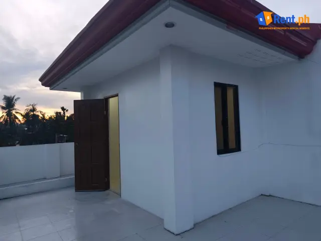 SINGLE DETACHED HOUSE AND LOT WITH ROOFTOP - Secondary Image