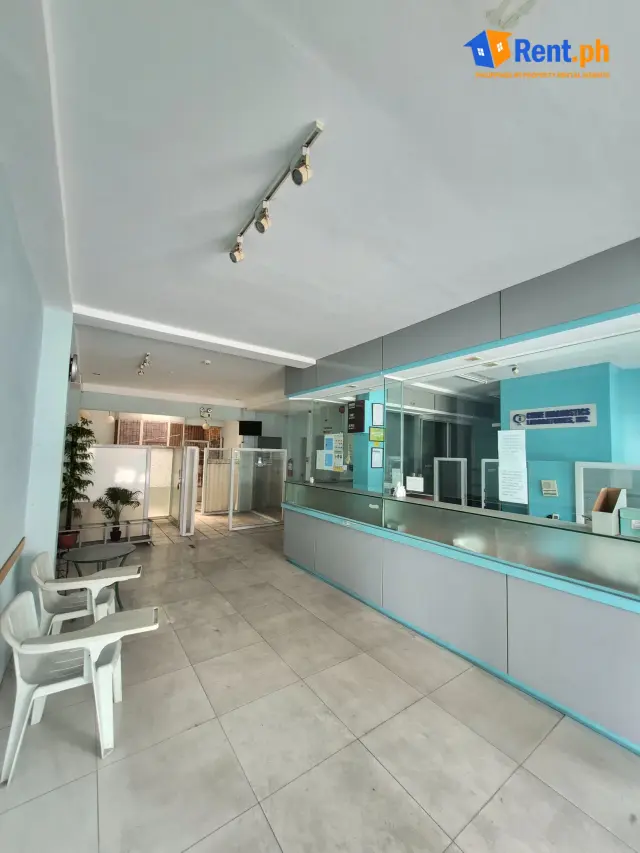 For Rent: High-Visibility Retail Space in Dumaguete Boulevard - Secondary Image