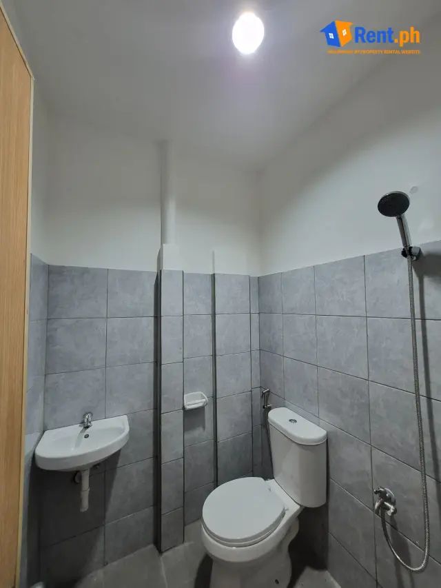 Modern Studio Apartment For Rent in Bagacay, Dumaguete with Parking - Secondary Image
