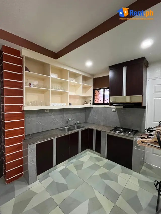 3 Bedrooms House for Rent - Secondary Image