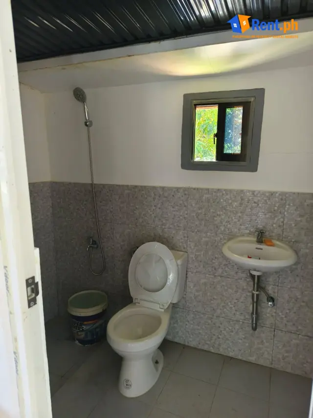 OFFICE SPACE FOR RENT - Secondary Image