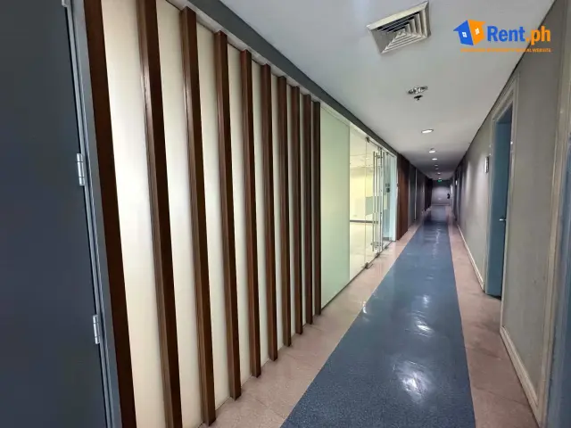 Premium 400sqm Office Space For Rent on Buendia Makati - Secondary Image