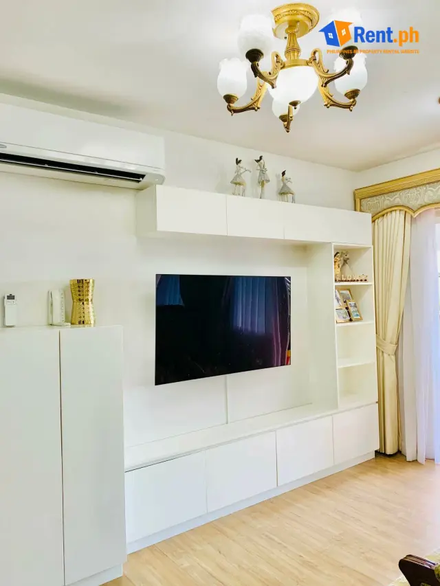 GARDEN floor 2BR SOLINEA FOR RENT near AYALA MALL - Secondary Image