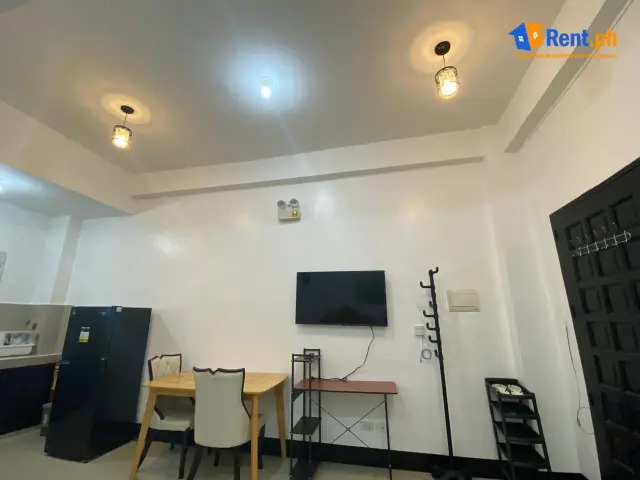 Lapu-Lapu Big Fully Furnished Studio For Rent Available Now - Secondary Image