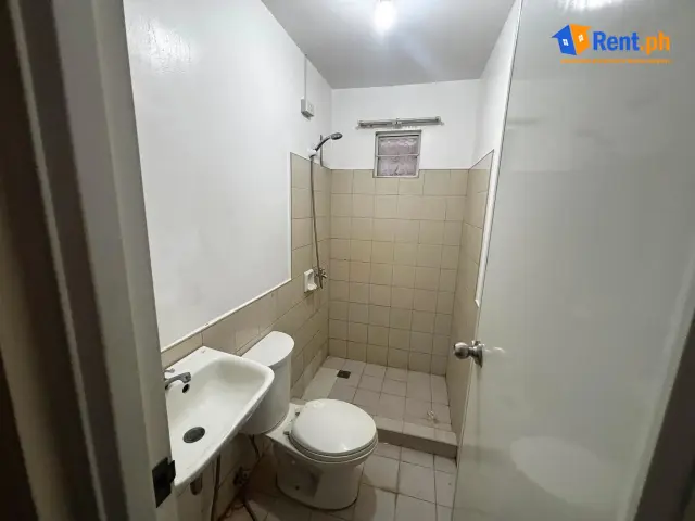 Spacious 4BR House and Lot For Rent in Baliwag, Bulacan along DRT Highway - Secondary Image