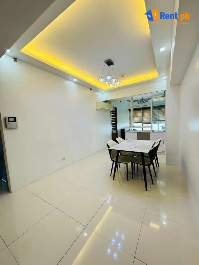 Executive Living Redefined: 3BR Home with Panoramic View of the Iconic Manila Bay & Prime City Access - Secondary Image