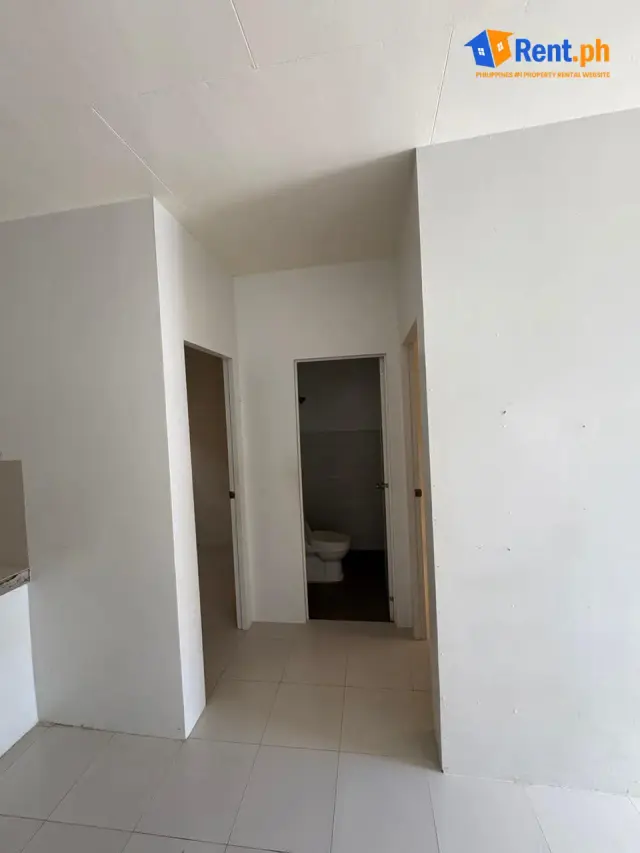 Affordable Rowhouse for Rent – 2 Bedrooms, 1 Bathroom - Secondary Image